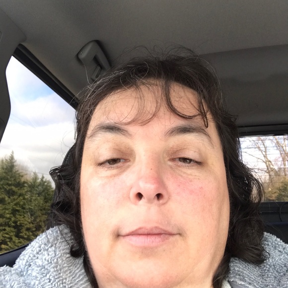 Meet your Posher, Joyce - Picture 1 of 1